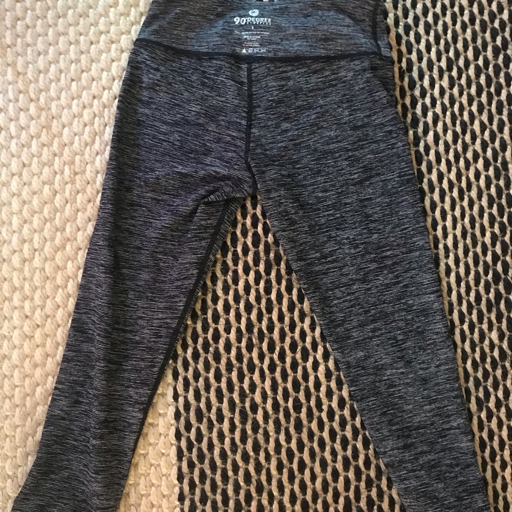 3/4 workout tights